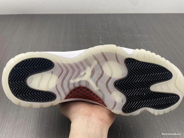 MaikeSneakers Low AV2187-001 72-10 Air Retro 11 Jordan 0630